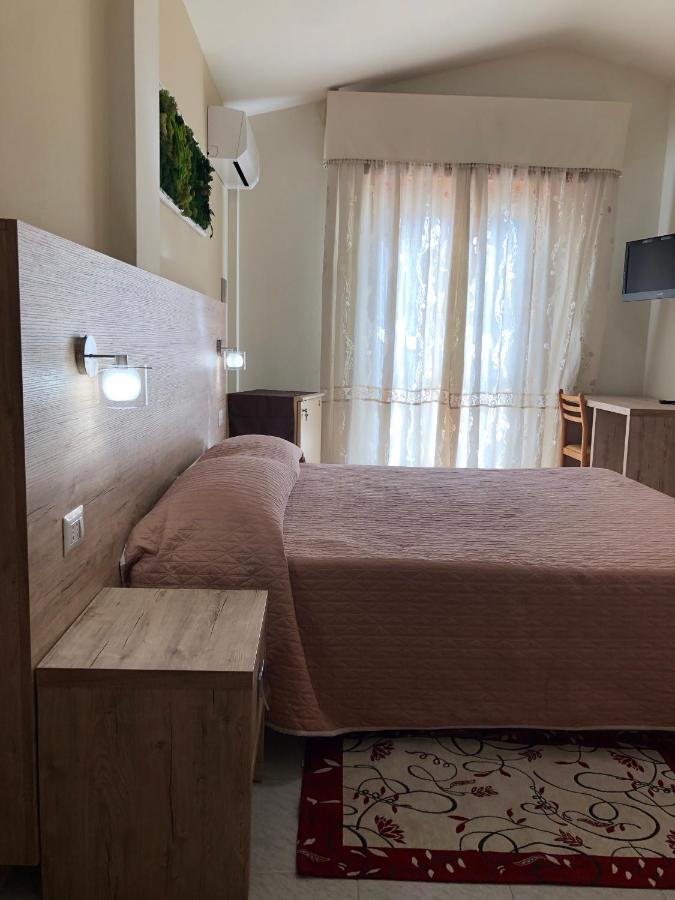 Hotel Centrale Куарту-Сант'Элена Экстерьер фото